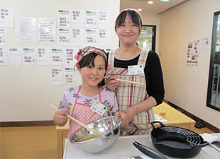 「料理って楽しいなー」